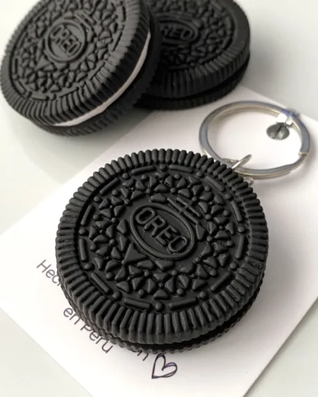 Llavero galleta oreo