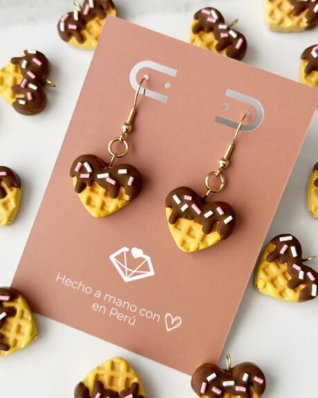Waffle corazón bañado en chocolate
