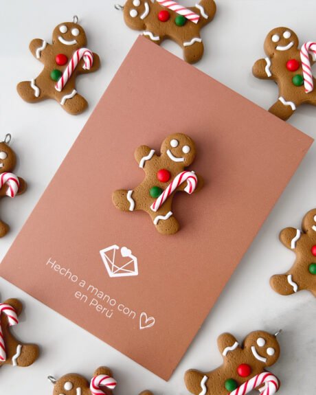 Pin hombrecito de jengibre con bastón