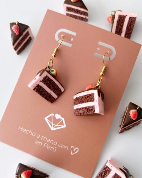 Torta de chocolate y fresa